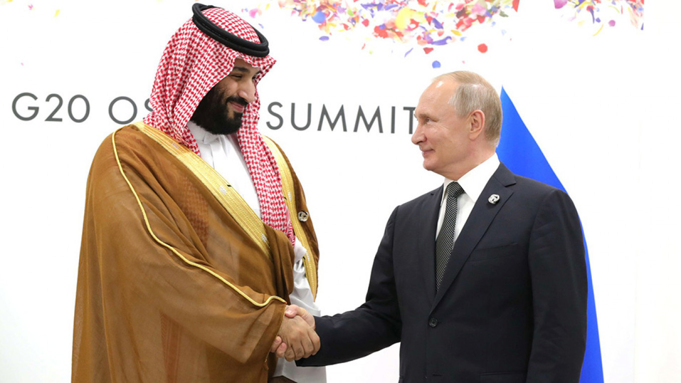 Saudi Arabia and Russia issues to affect the oil in the world