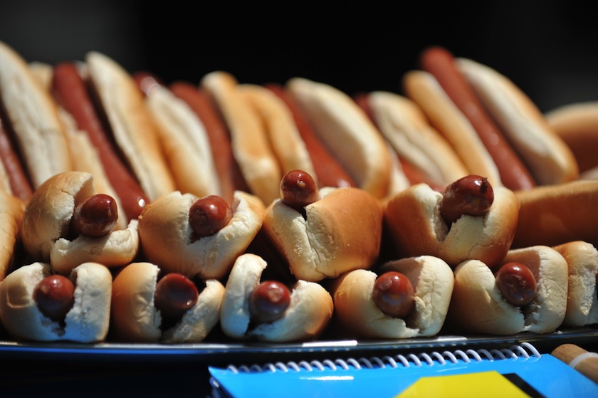 One tonne of hot dogs are being recalled due to concerns about metal fragments